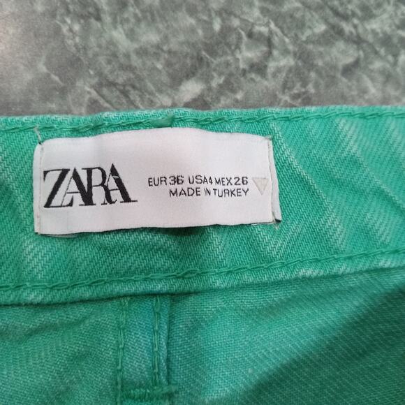 Zara Green High Waisted Wide Leg Jeans Raw Hem Women’s Size 4 Green - Picture 8 of 13
